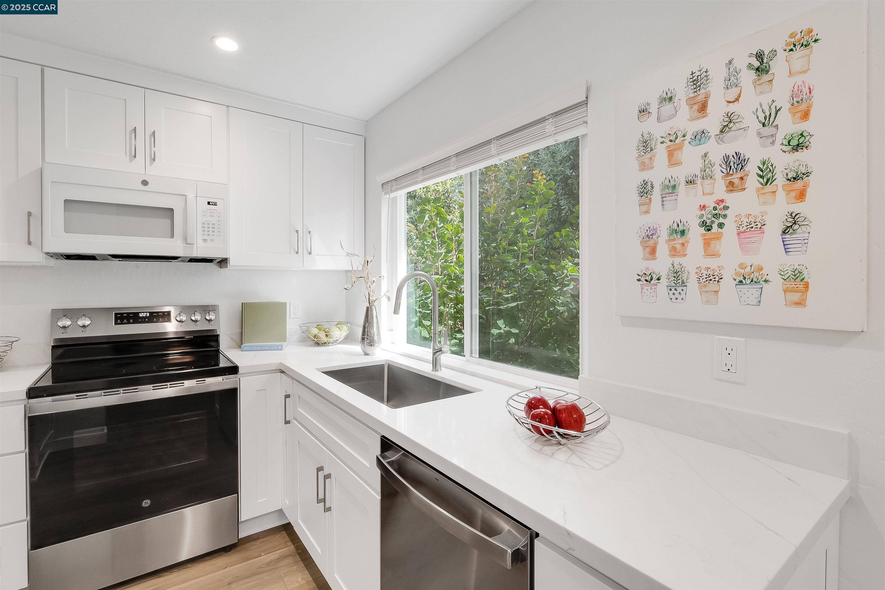 Photo #2: 41113891 Listing 