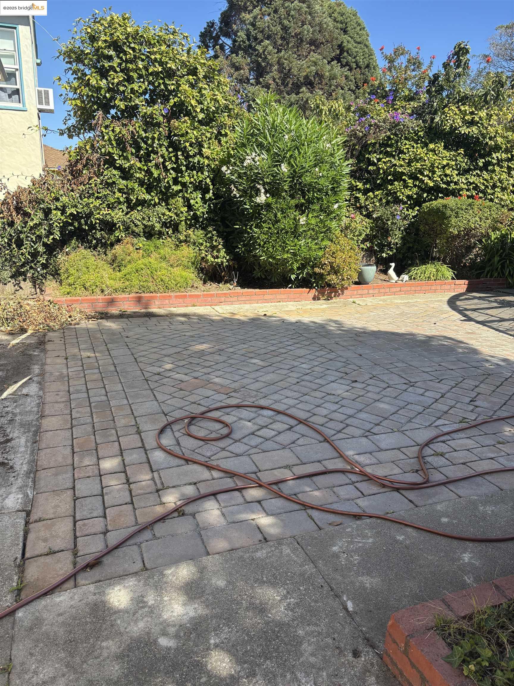 Detail Gallery Image 13 of 15 For 444 28th St, Richmond,  CA 94804 - 3 Beds | 1/1 Baths