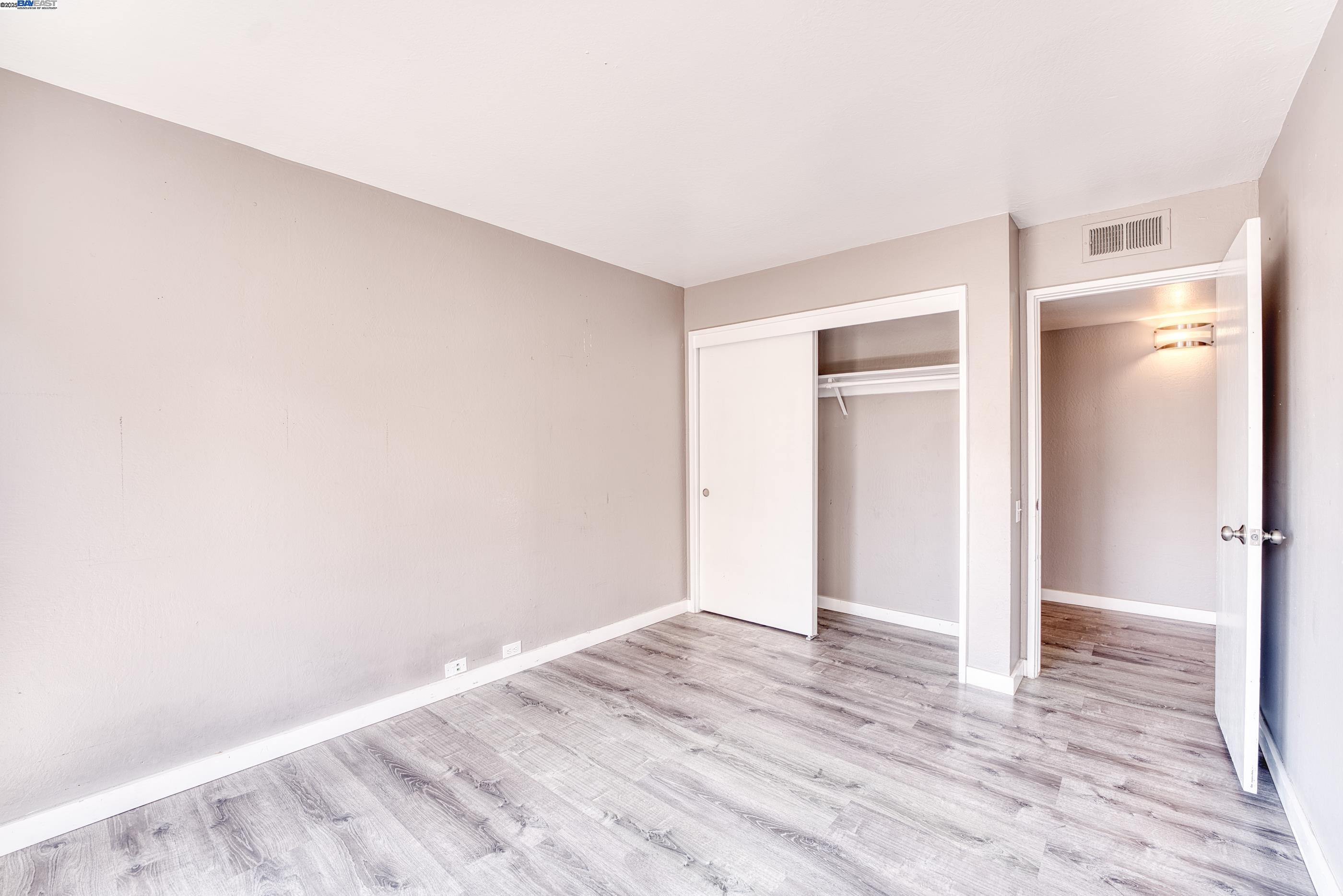 Detail Gallery Image 13 of 28 For 3815 Harrison St #103,  Oakland,  CA 94611 - 2 Beds | 2 Baths