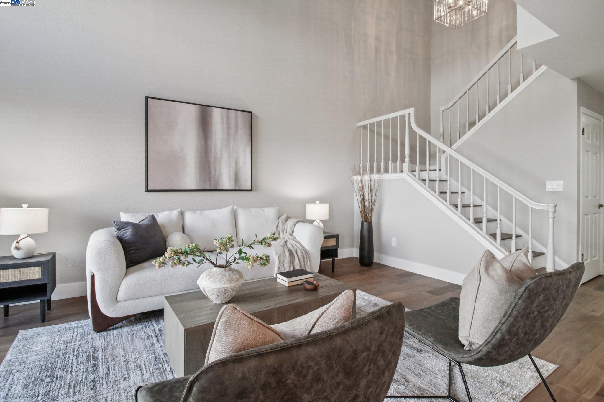 Detail Gallery Image 4 of 34 For 156 Haslemere Ct, Lafayette,  CA 94549 - 3 Beds | 3 Baths