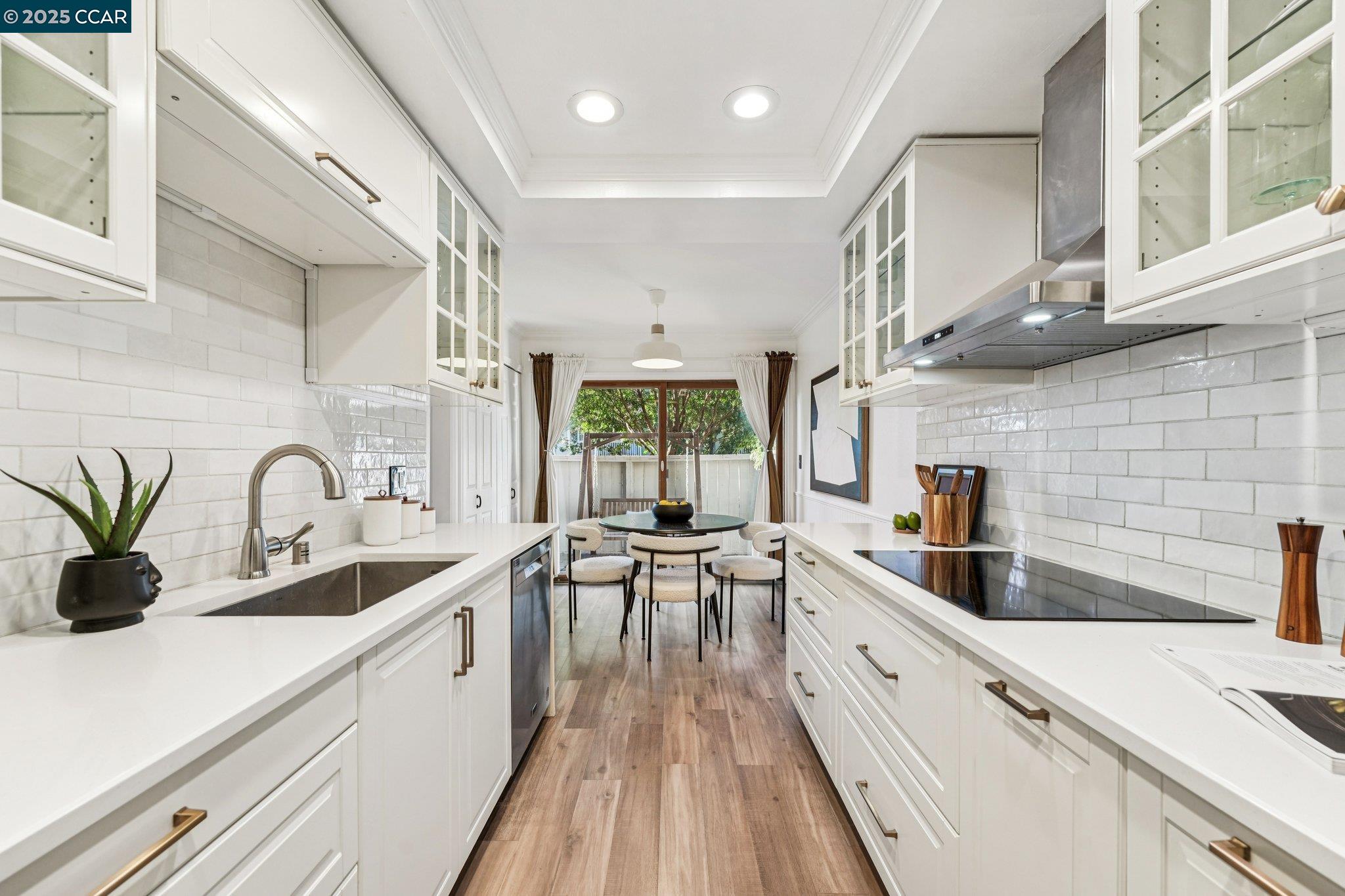 Photo #12: 41113905 Listing: Photo #12