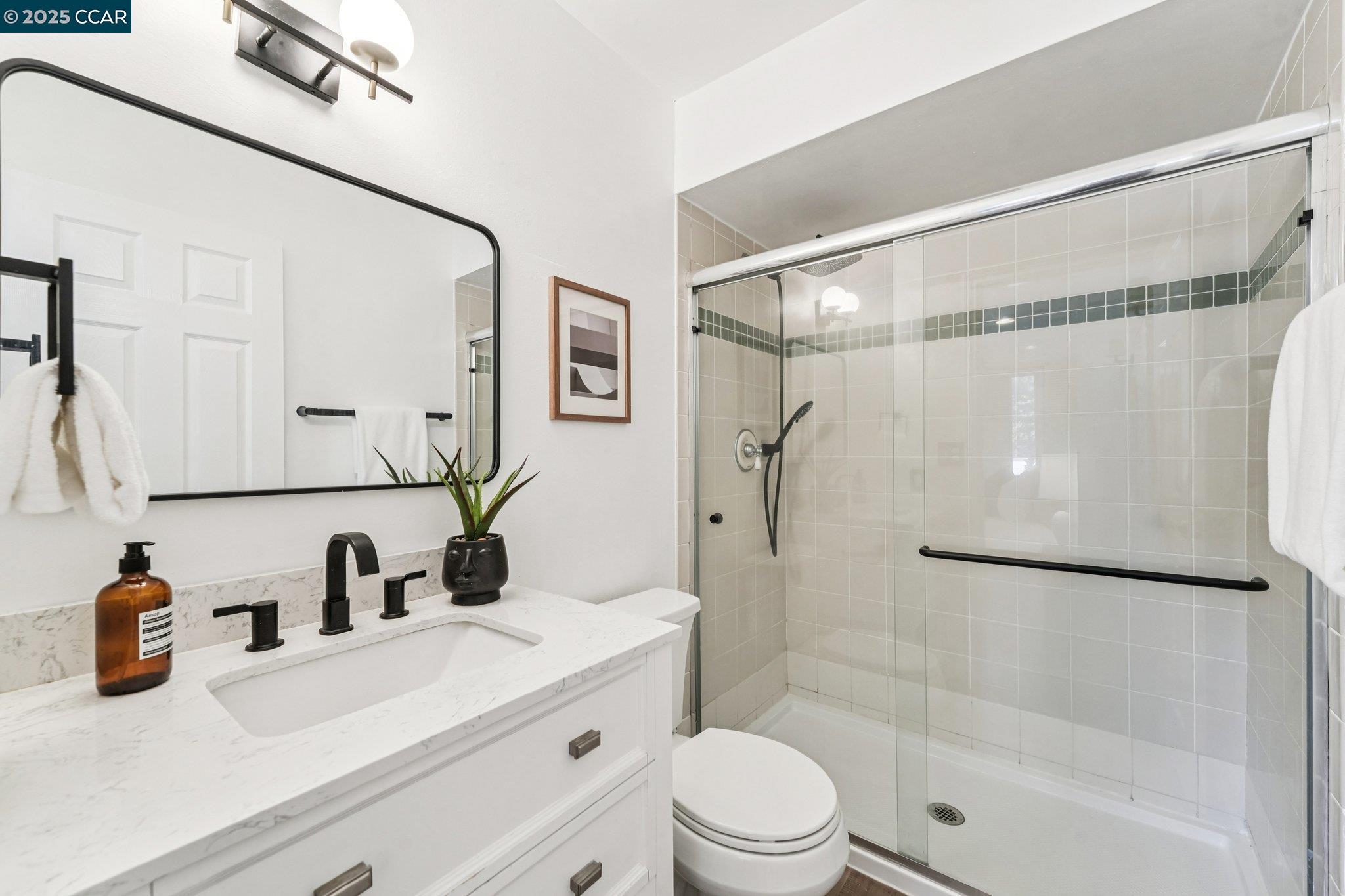 Photo #35: 41113905 Listing: Photo #35