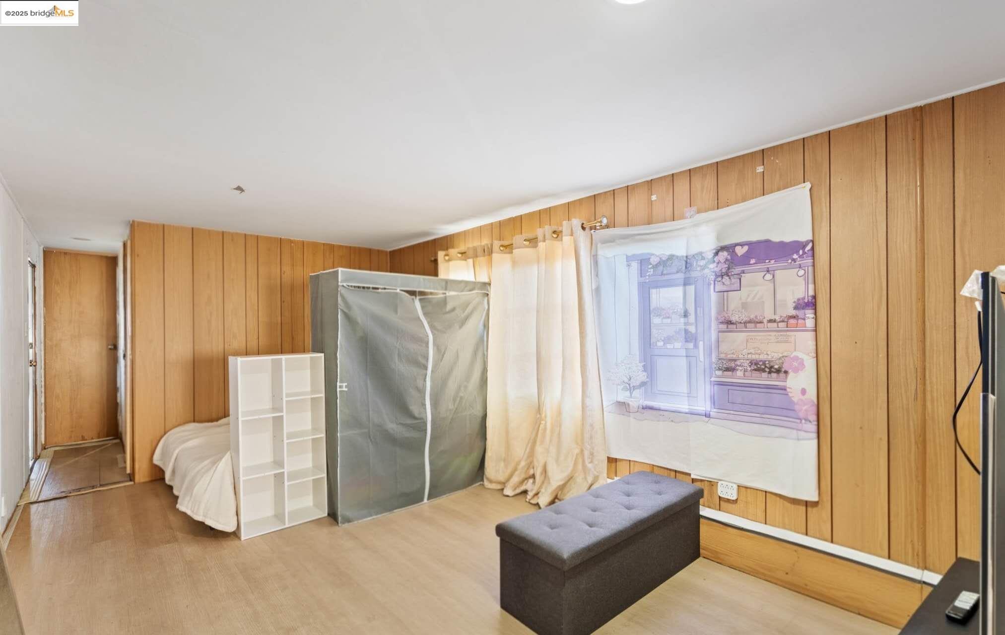 Detail Gallery Image 7 of 9 For 15263 Hesperian Blvd #13,  San Leandro,  CA 94578 - 1 Beds | 1 Baths