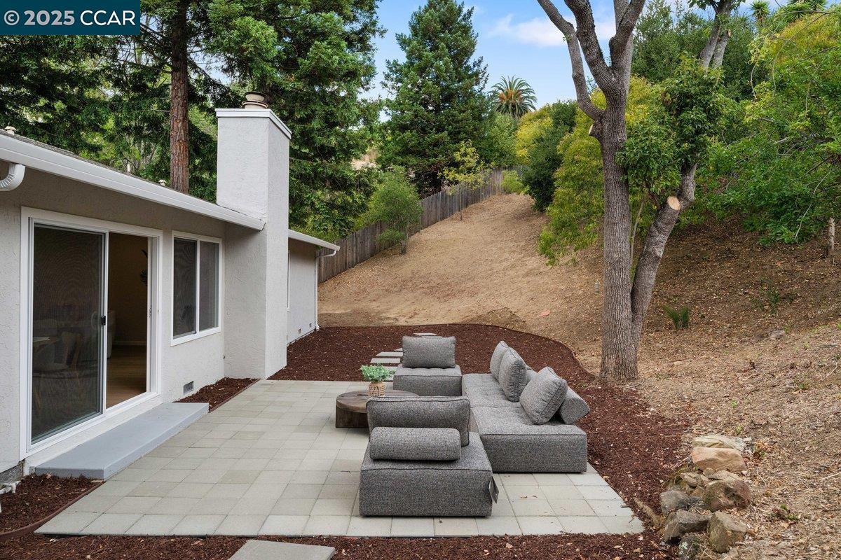 Detail Gallery Image 27 of 48 For 5513 Rothman Ct, Castro Valley,  CA 94552 - 4 Beds | 2 Baths