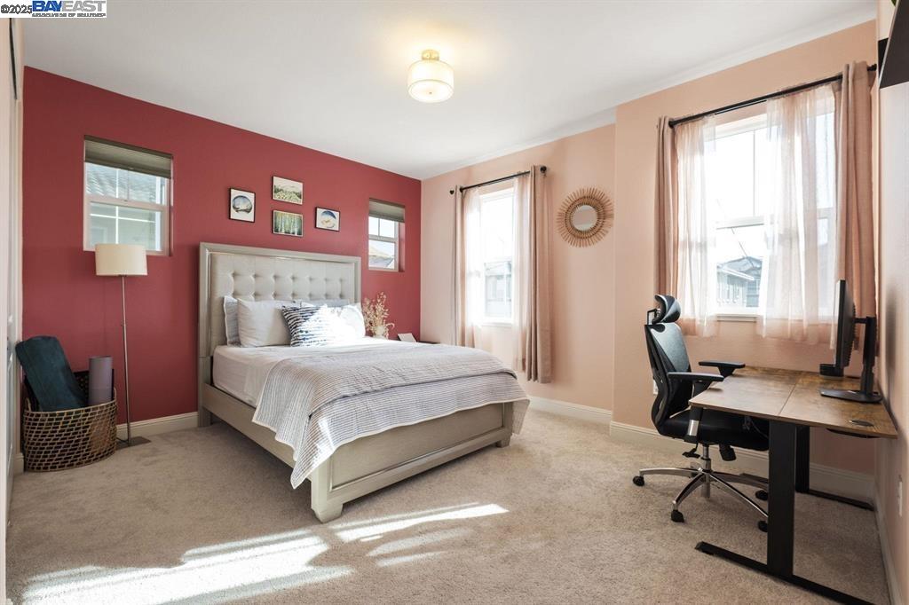 Detail Gallery Image 15 of 40 For 2525 Modena Dr., Pittsburg,  CA 94565 - 5 Beds | 3 Baths