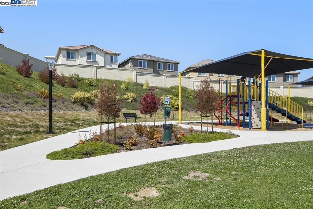 Detail Gallery Image 37 of 40 For 2525 Modena Dr., Pittsburg,  CA 94565 - 5 Beds | 3 Baths