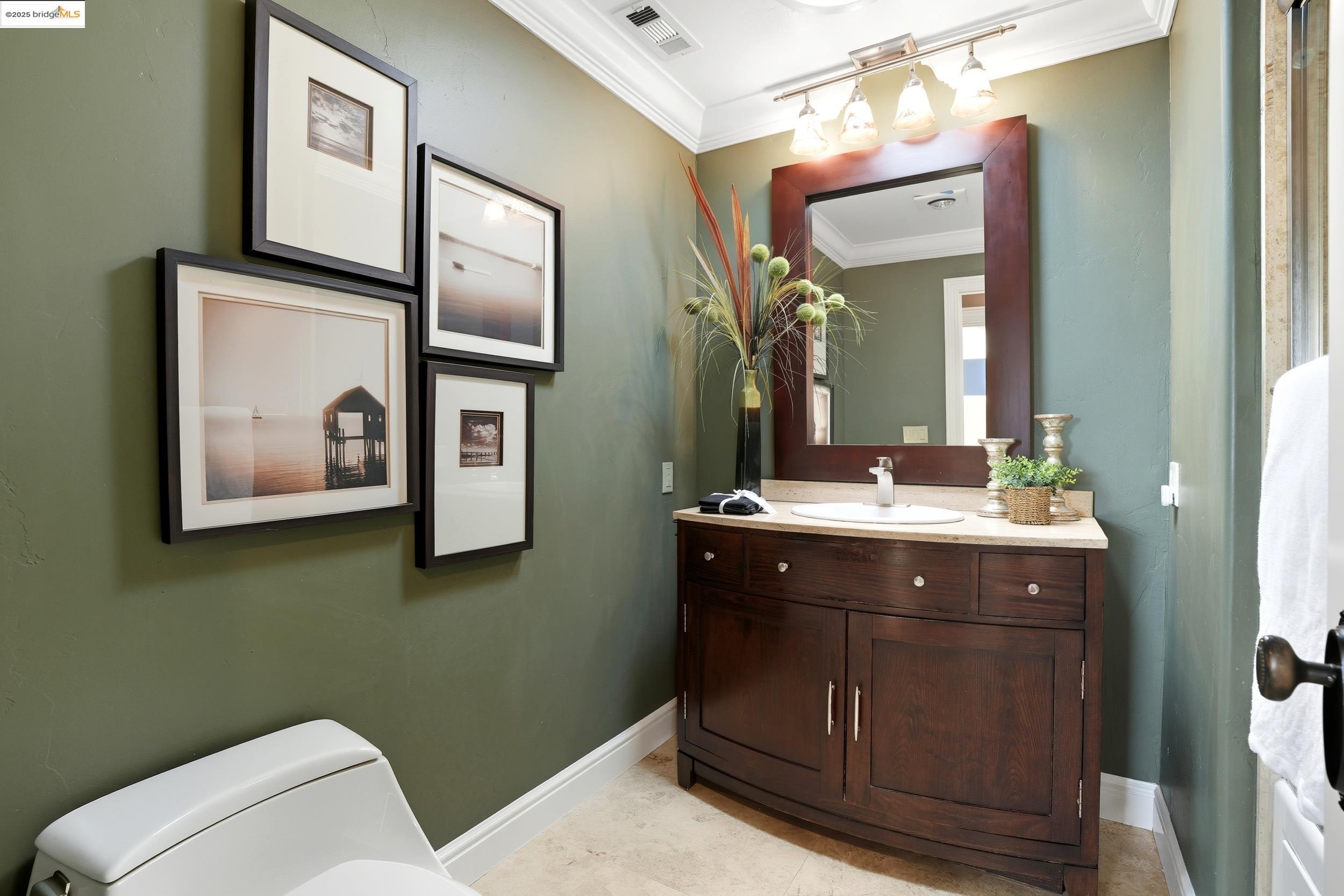 Detail Gallery Image 40 of 53 For 4814 South Pt, Discovery Bay,  CA 94505 - 5 Beds | 3 Baths