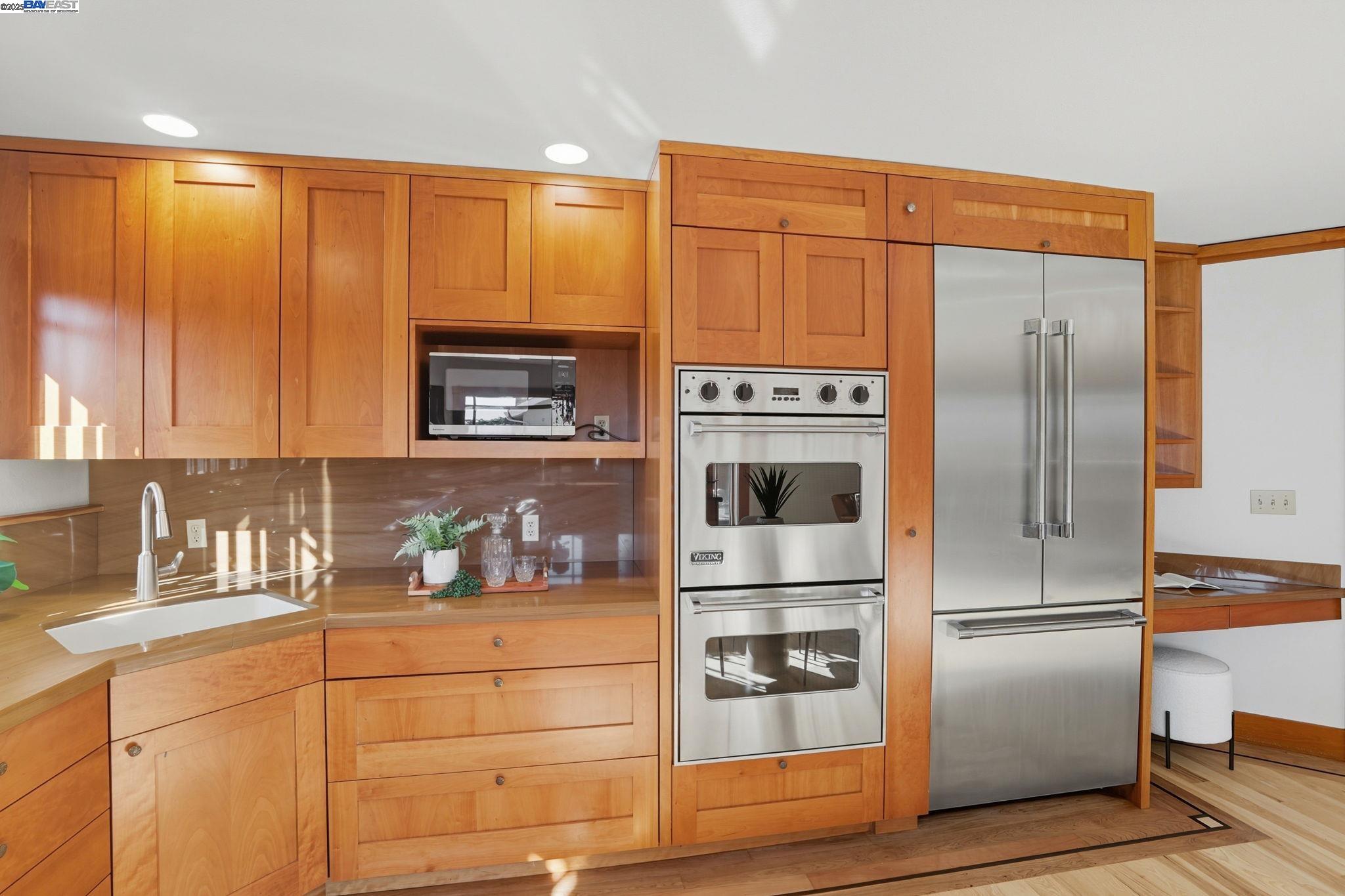 Detail Gallery Image 11 of 42 For 406 Madison Drive, San Jose,  CA 95123 - 4 Beds | 2/1 Baths