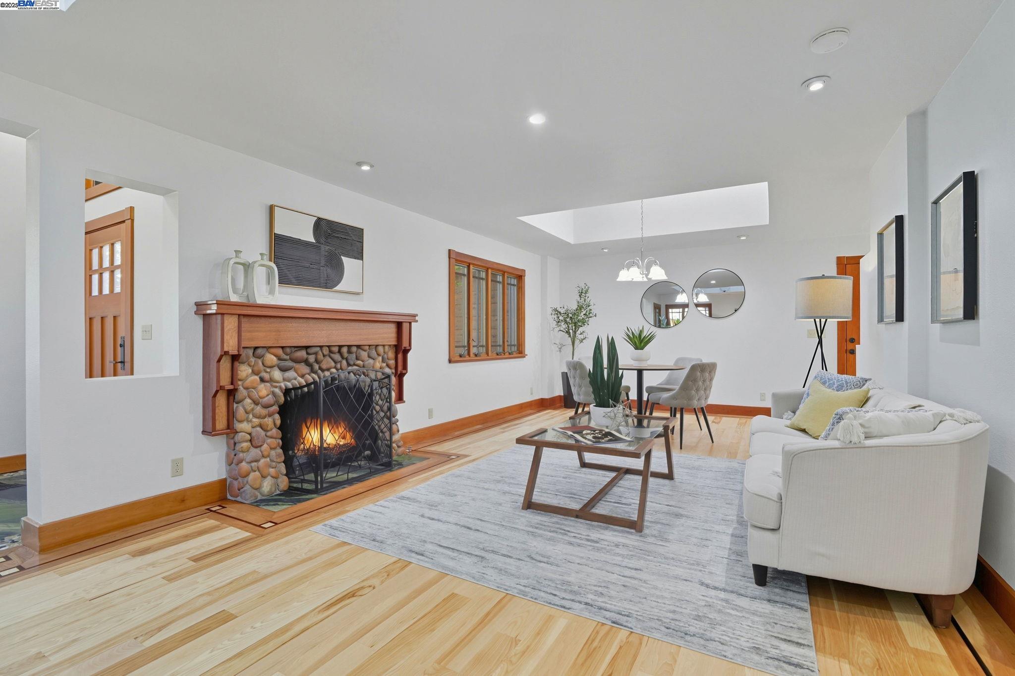 Detail Gallery Image 5 of 42 For 406 Madison Drive, San Jose,  CA 95123 - 4 Beds | 2/1 Baths