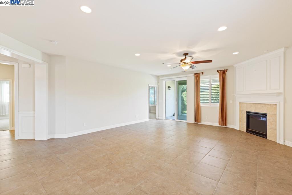 Detail Gallery Image 29 of 60 For 2387 Birdsong Pl, Manteca,  CA 95336 - 2 Beds | 2 Baths