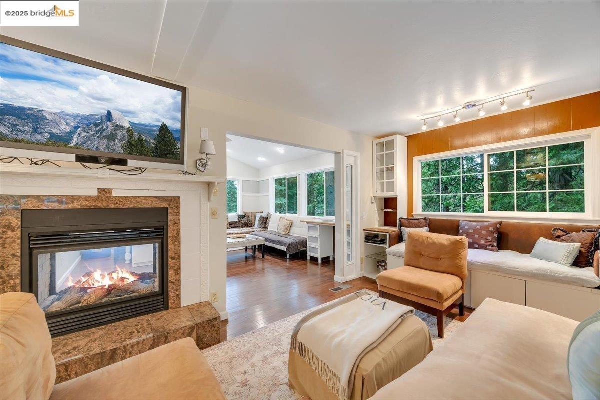 Detail Gallery Image 21 of 59 For 29289 Kern Ct, Cold Springs,  CA 95335 - 3 Beds | 3 Baths