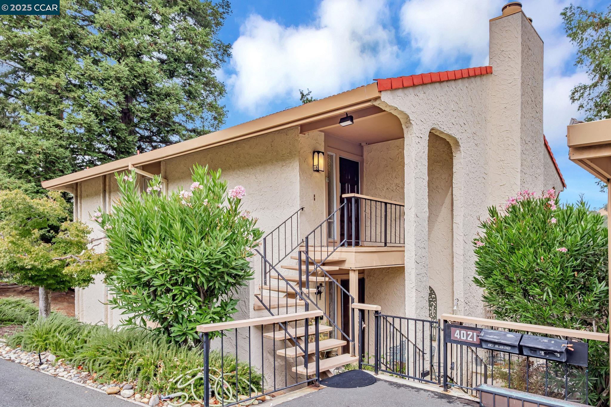 MLS: 41113959 Condo For Sale