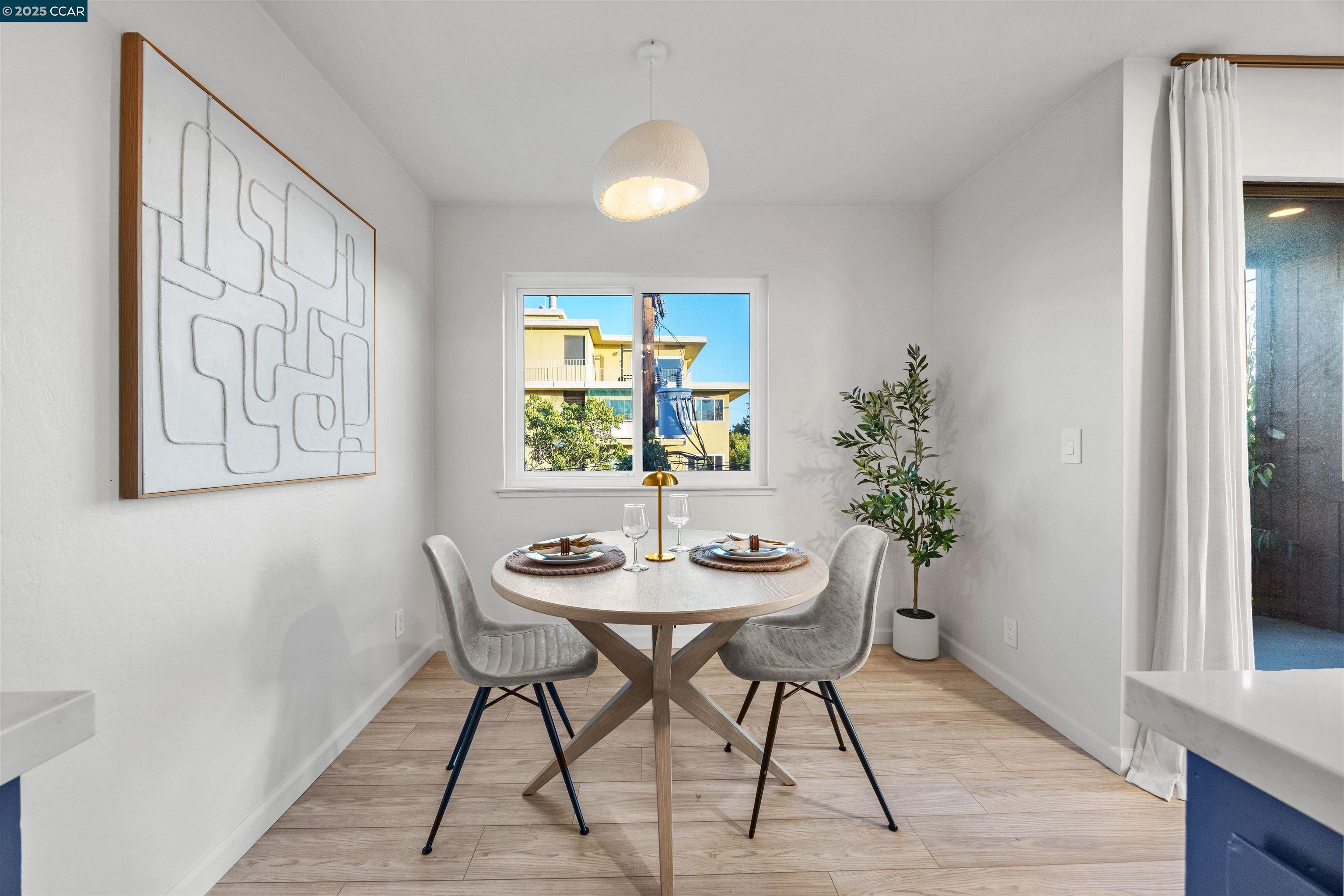 Detail Gallery Image 13 of 37 For 3751 Harrison Street #301,  Oakland,  CA 94611 - 1 Beds | 1 Baths