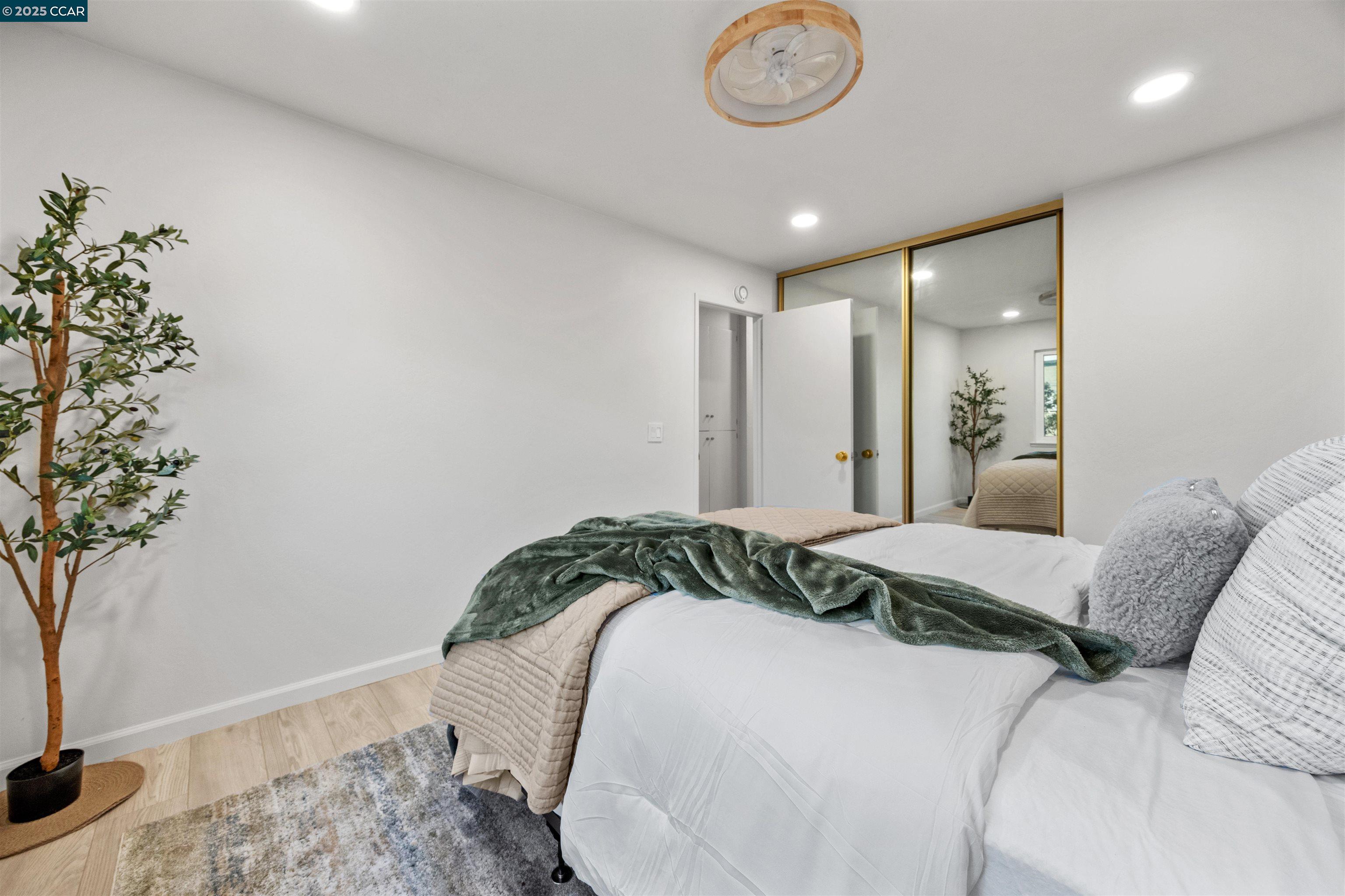 Detail Gallery Image 20 of 37 For 3751 Harrison Street #301,  Oakland,  CA 94611 - 1 Beds | 1 Baths