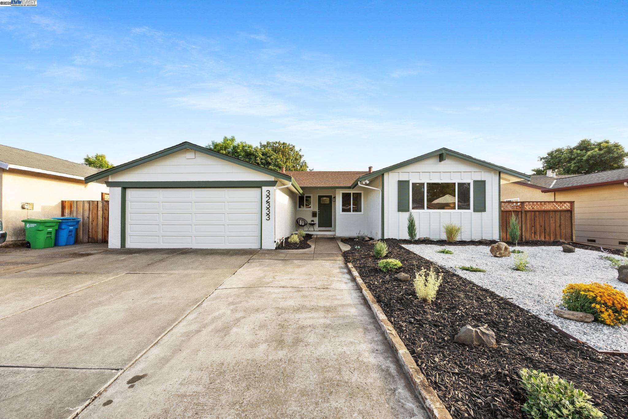 Front Image Thumbnail for BE41114005