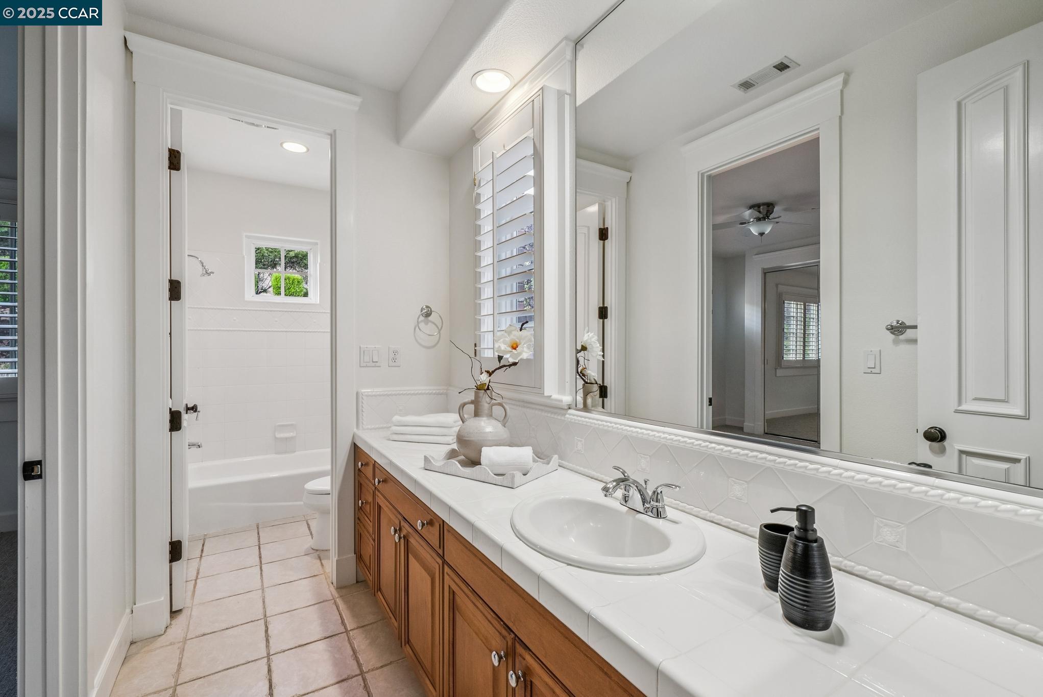 Detail Gallery Image 36 of 51 For 159 Diablo Ranch Ct, Danville,  CA 94506 - 5 Beds | 4/1 Baths