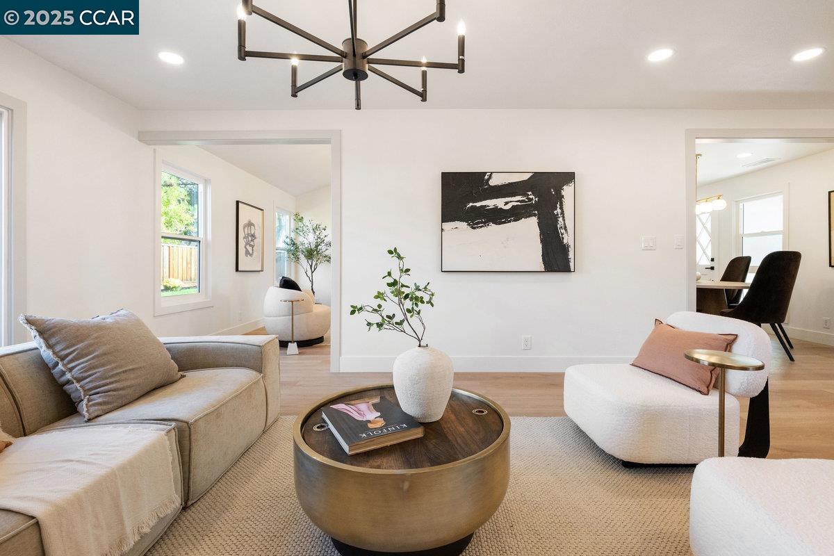 Detail Gallery Image 15 of 37 For 3163 Christopher Way, San Ramon,  CA 94583 - 4 Beds | 2 Baths