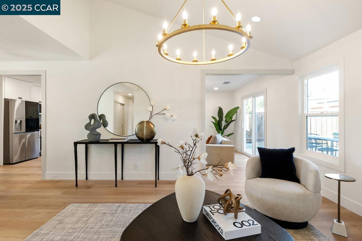 Detail Gallery Image 4 of 37 For 3163 Christopher Way, San Ramon,  CA 94583 - 4 Beds | 2 Baths