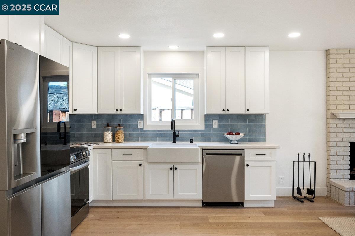 Detail Gallery Image 10 of 37 For 3163 Christopher Way, San Ramon,  CA 94583 - 4 Beds | 2 Baths