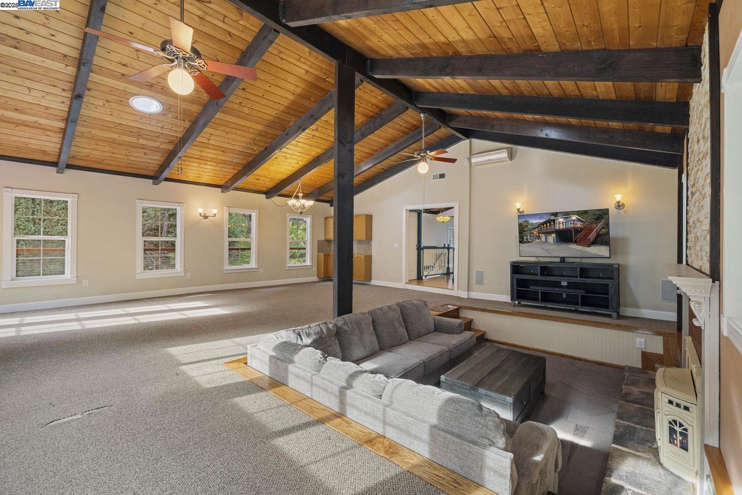 Detail Gallery Image 5 of 59 For 12080 Ruth Glen, Sunol,  CA 94586-9435 - 4 Beds | 2 Baths