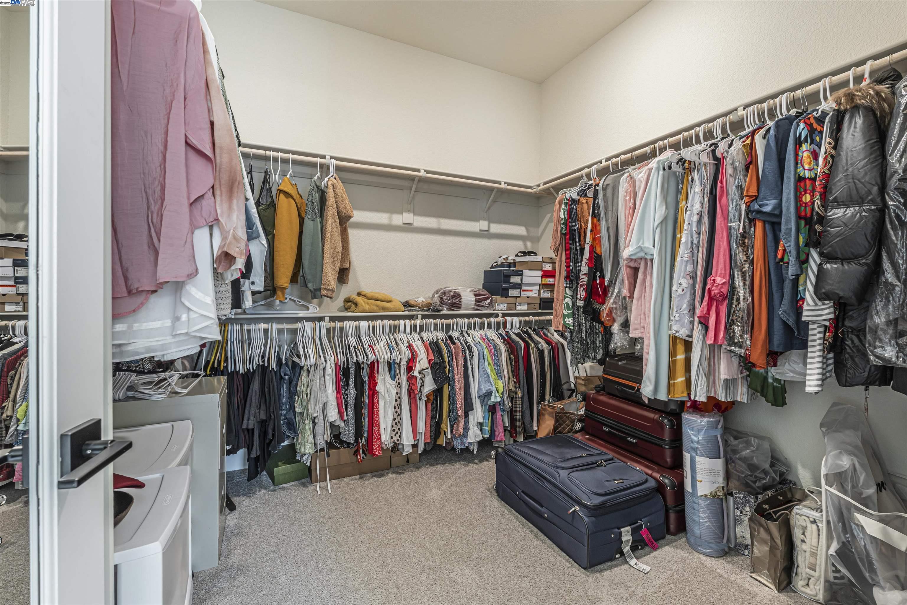 Detail Gallery Image 16 of 36 For 1255 Parkcrest, Manteca,  CA 95336 - 3 Beds | 2/1 Baths