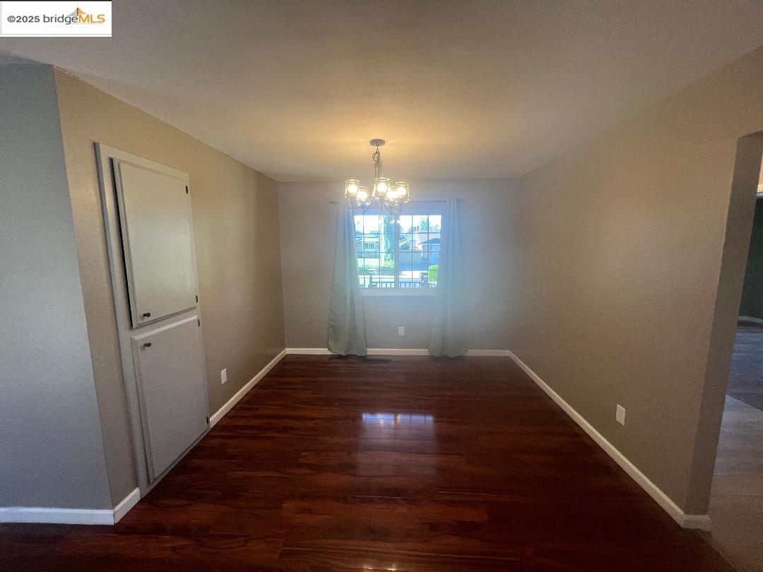 Detail Gallery Image 6 of 19 For 3421 Serpentine Dr, Antioch,  CA 94509 - 3 Beds | 2 Baths