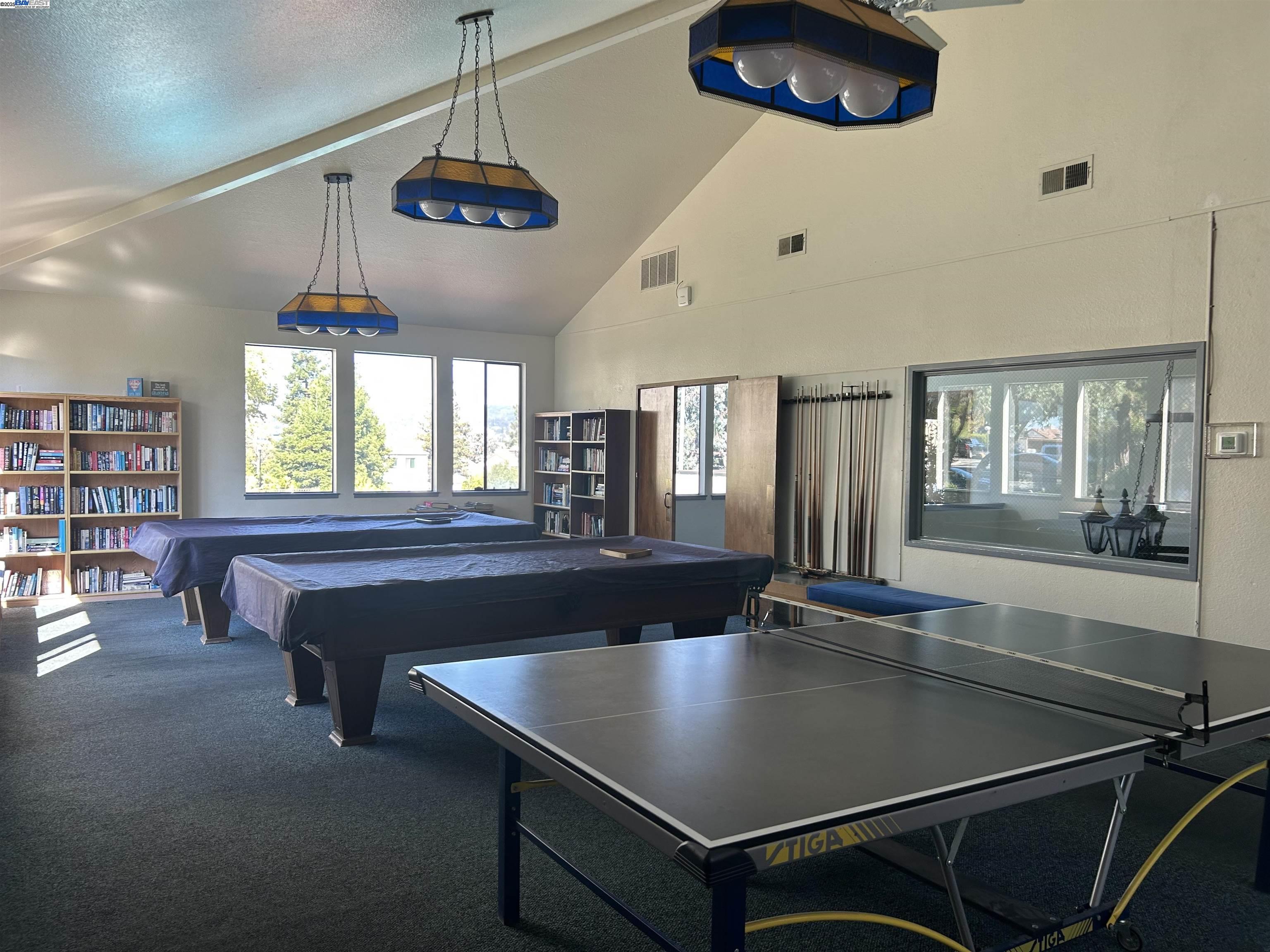 Detail Gallery Image 28 of 32 For 21117 Gary Dr #106,  Hayward,  CA 94546 - 1 Beds | 1 Baths