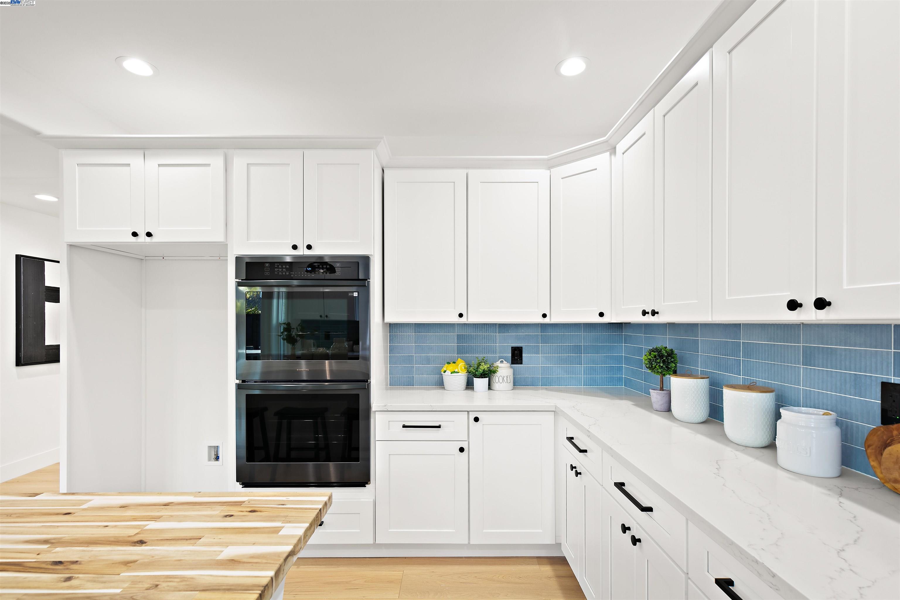 Detail Gallery Image 24 of 60 For 3198 Vintage Crest Dr, San Jose,  CA 95148 - 5 Beds | 3 Baths