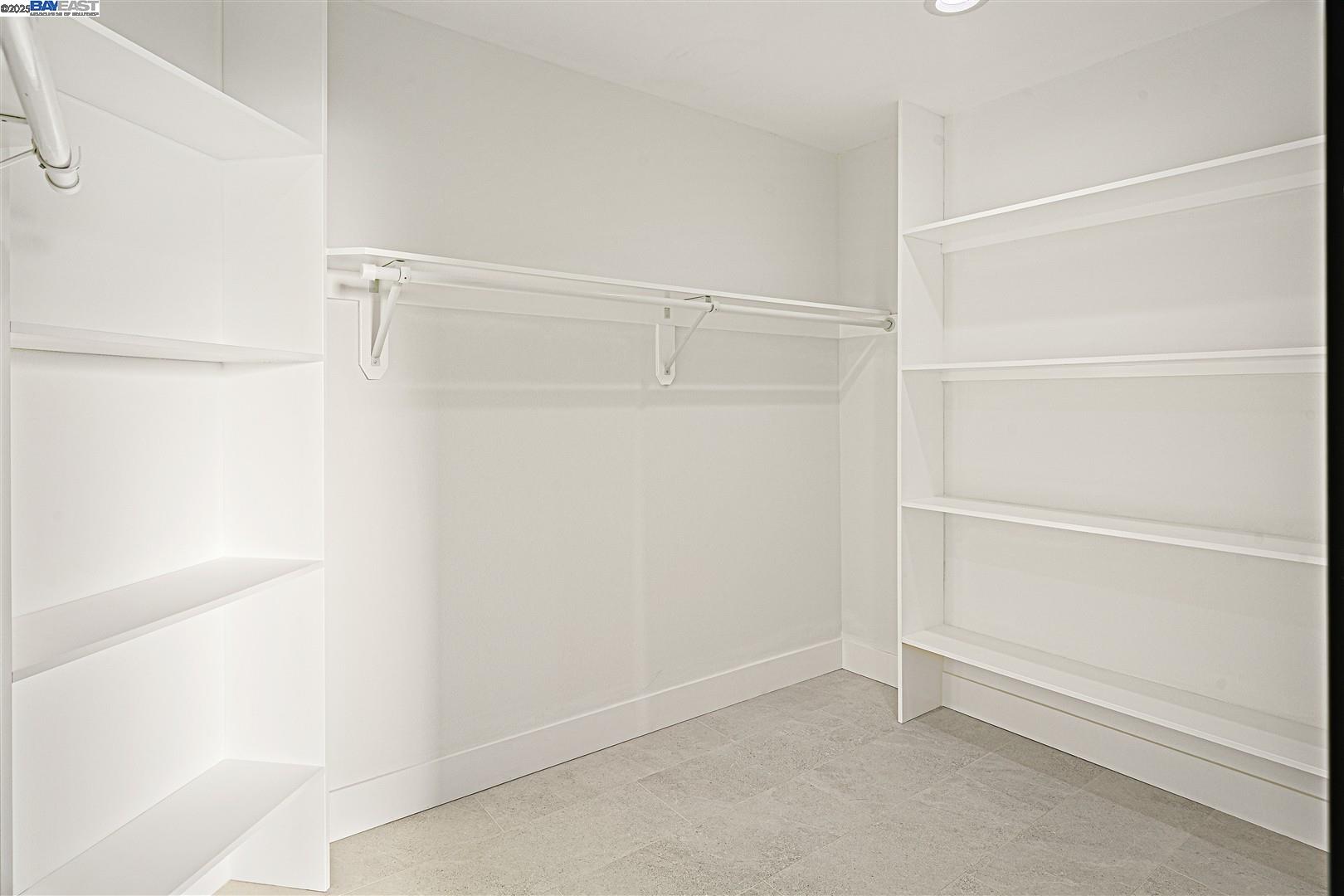 Detail Gallery Image 44 of 60 For 3198 Vintage Crest Dr, San Jose,  CA 95148 - 5 Beds | 3 Baths