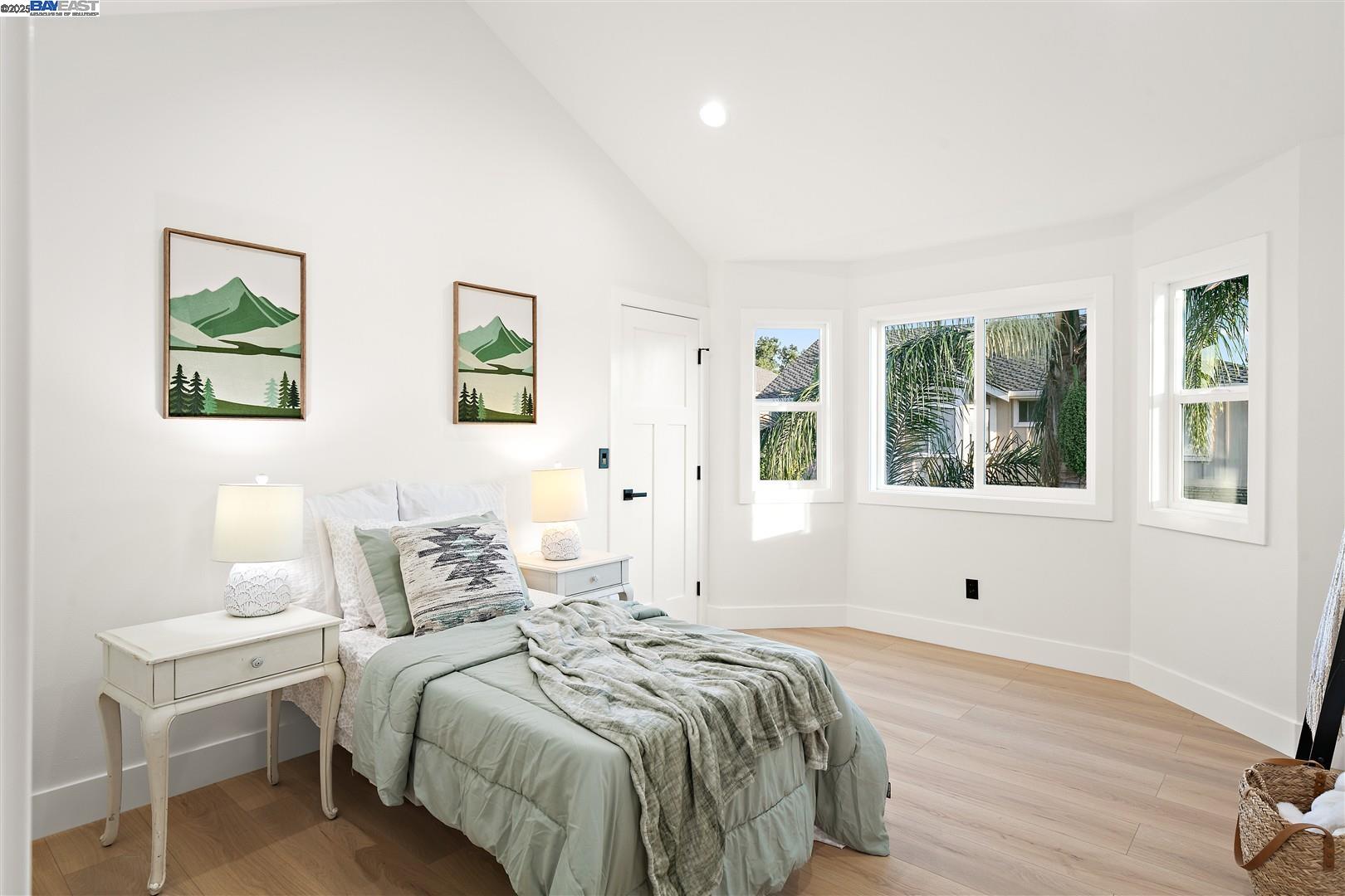 Detail Gallery Image 46 of 60 For 3198 Vintage Crest Dr, San Jose,  CA 95148 - 5 Beds | 3 Baths