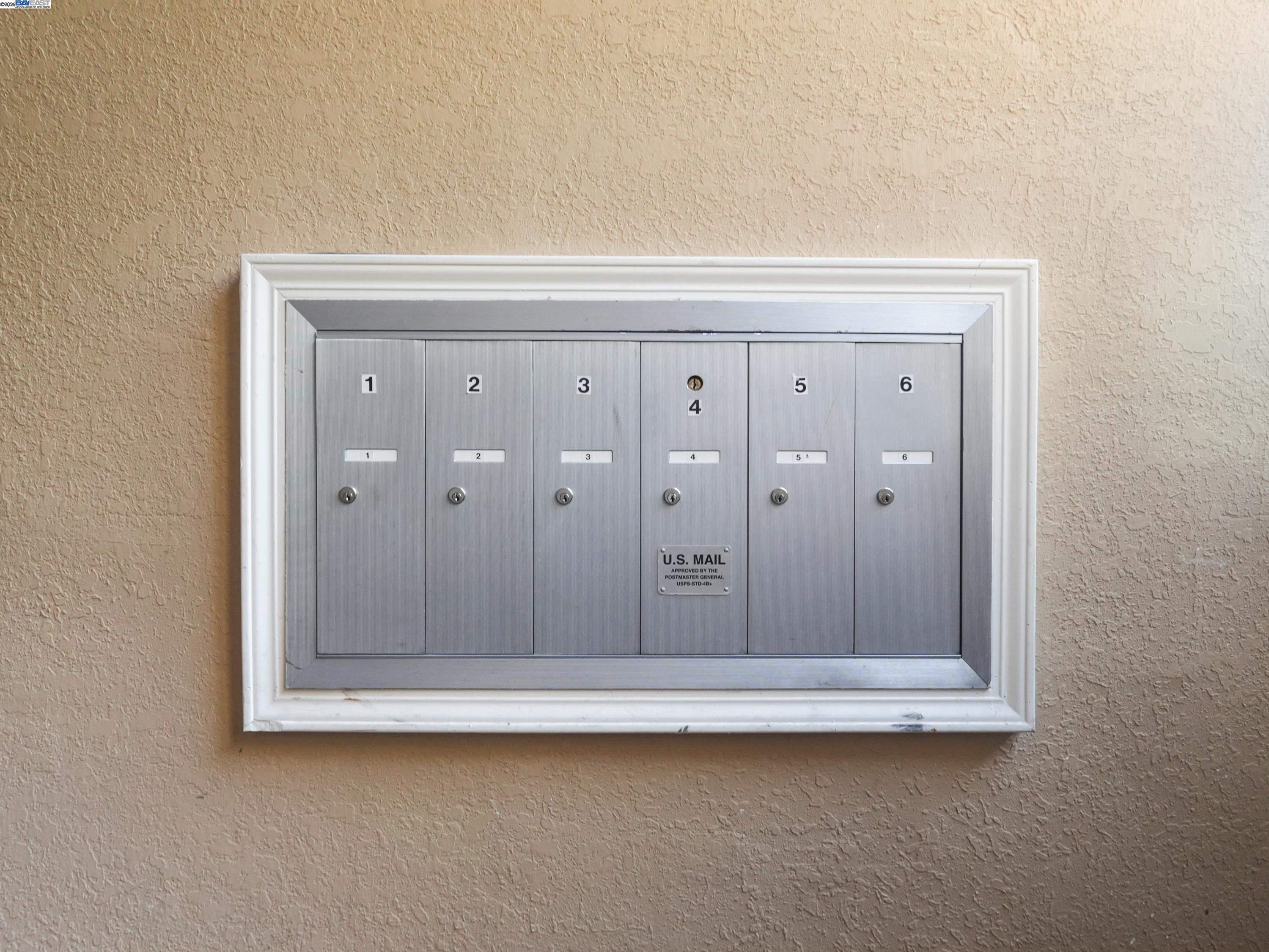 Detail Gallery Image 30 of 37 For 3026 Richmond Blvd, Oakland,  CA 94611 - – Beds | – Baths