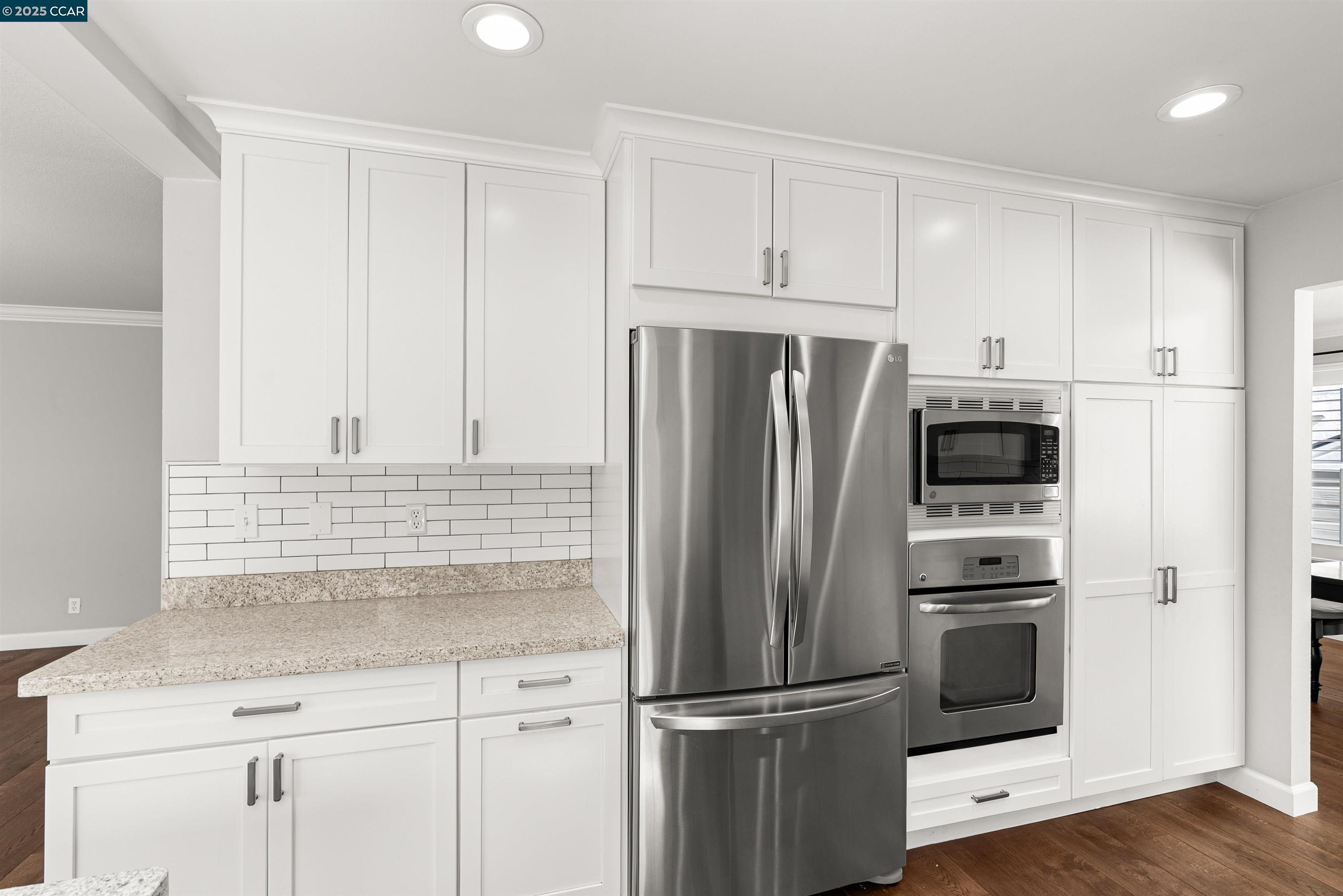 Detail Gallery Image 20 of 52 For 4403 Winterberry Ct, Concord,  CA 94521 - 4 Beds | 2/1 Baths