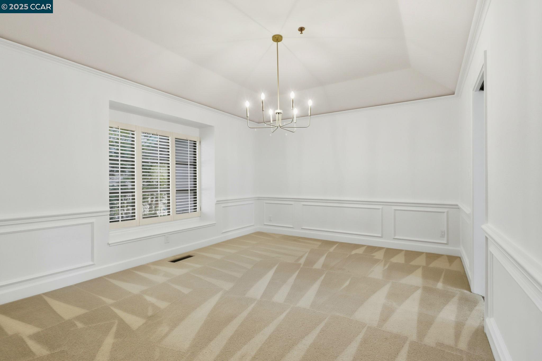 Detail Gallery Image 14 of 36 For 3 Magee Ct, Moraga,  CA 94556 - 4 Beds | 3 Baths