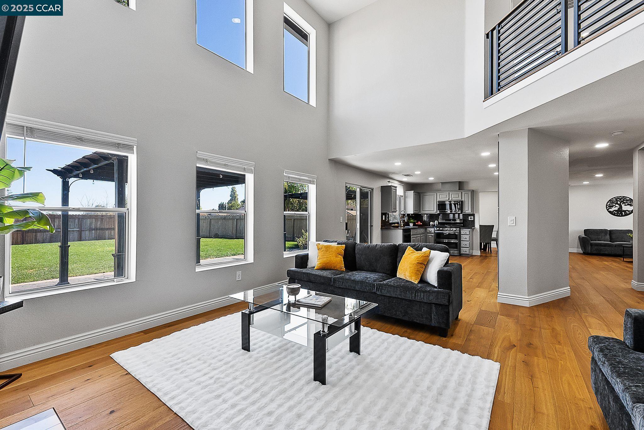 Detail Gallery Image 18 of 50 For 5243 Delta View Way, Antioch,  CA 94531 - 4 Beds | 2/1 Baths