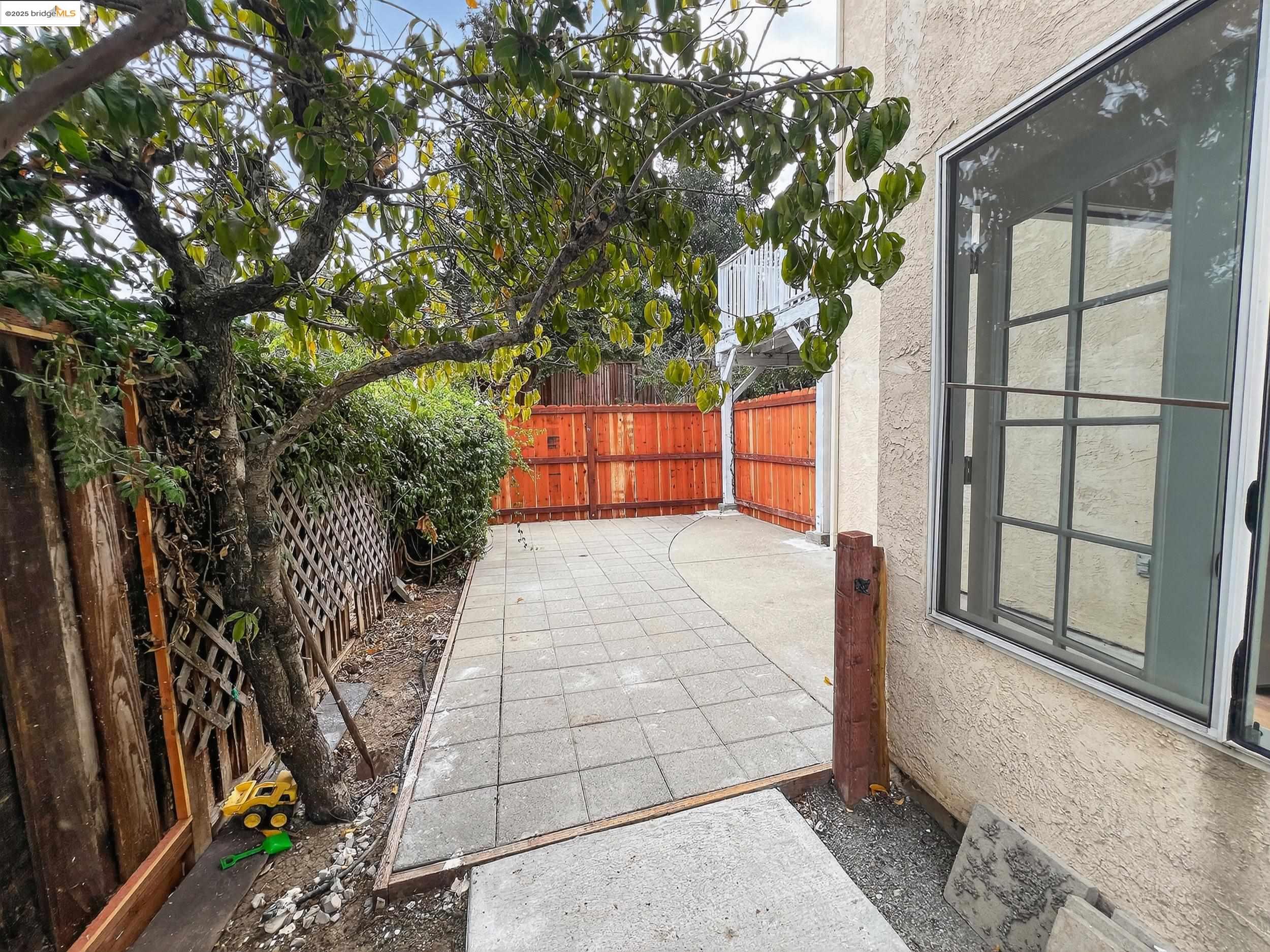 Detail Gallery Image 3 of 23 For Corliss St, Bay Point,  CA 94565 - 3 Beds | 1 Baths