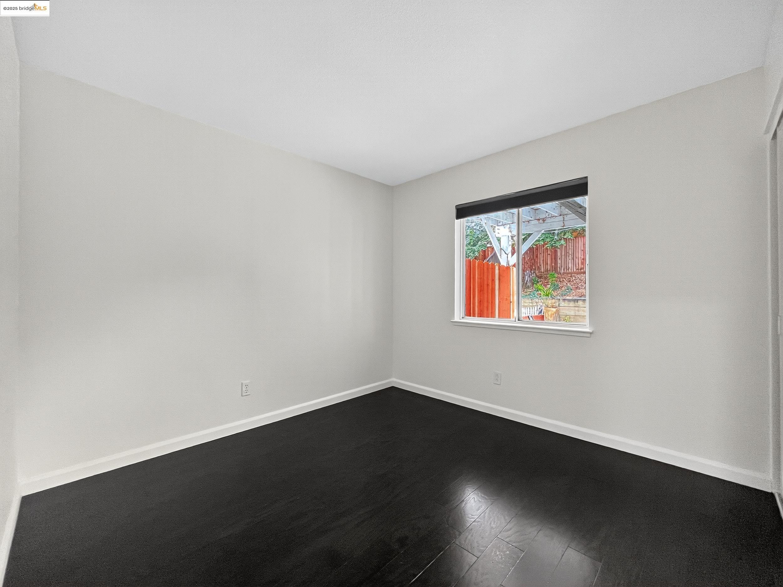 Detail Gallery Image 10 of 23 For Corliss St, Bay Point,  CA 94565 - 3 Beds | 1 Baths
