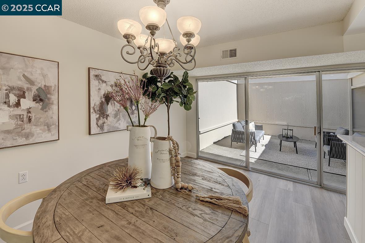 Photo #11: 41114079 Listing: Photo #11