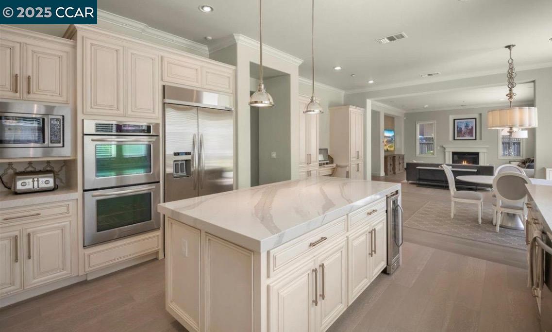 Detail Gallery Image 15 of 60 For 130 Arundel Dr, Hayward,  CA 94542 - 4 Beds | 3/1 Baths