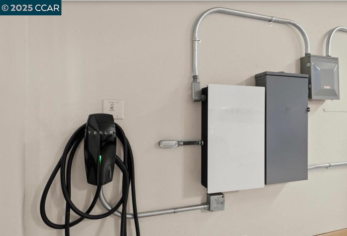 Detail Gallery Image 42 of 60 For 130 Arundel Dr, Hayward,  CA 94542 - 4 Beds | 3/1 Baths