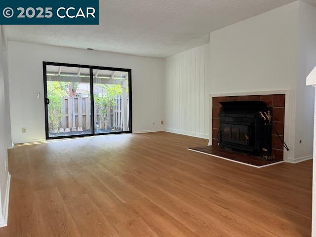 Detail Gallery Image 4 of 46 For 10 Tarn Ct, Hercules,  CA 94547 - 3 Beds | 2/1 Baths