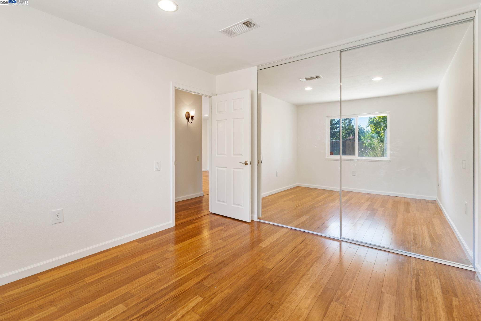 Detail Gallery Image 16 of 46 For 1241 Hibiscus Way, Livermore,  CA 94551 - 2 Beds | 1 Baths