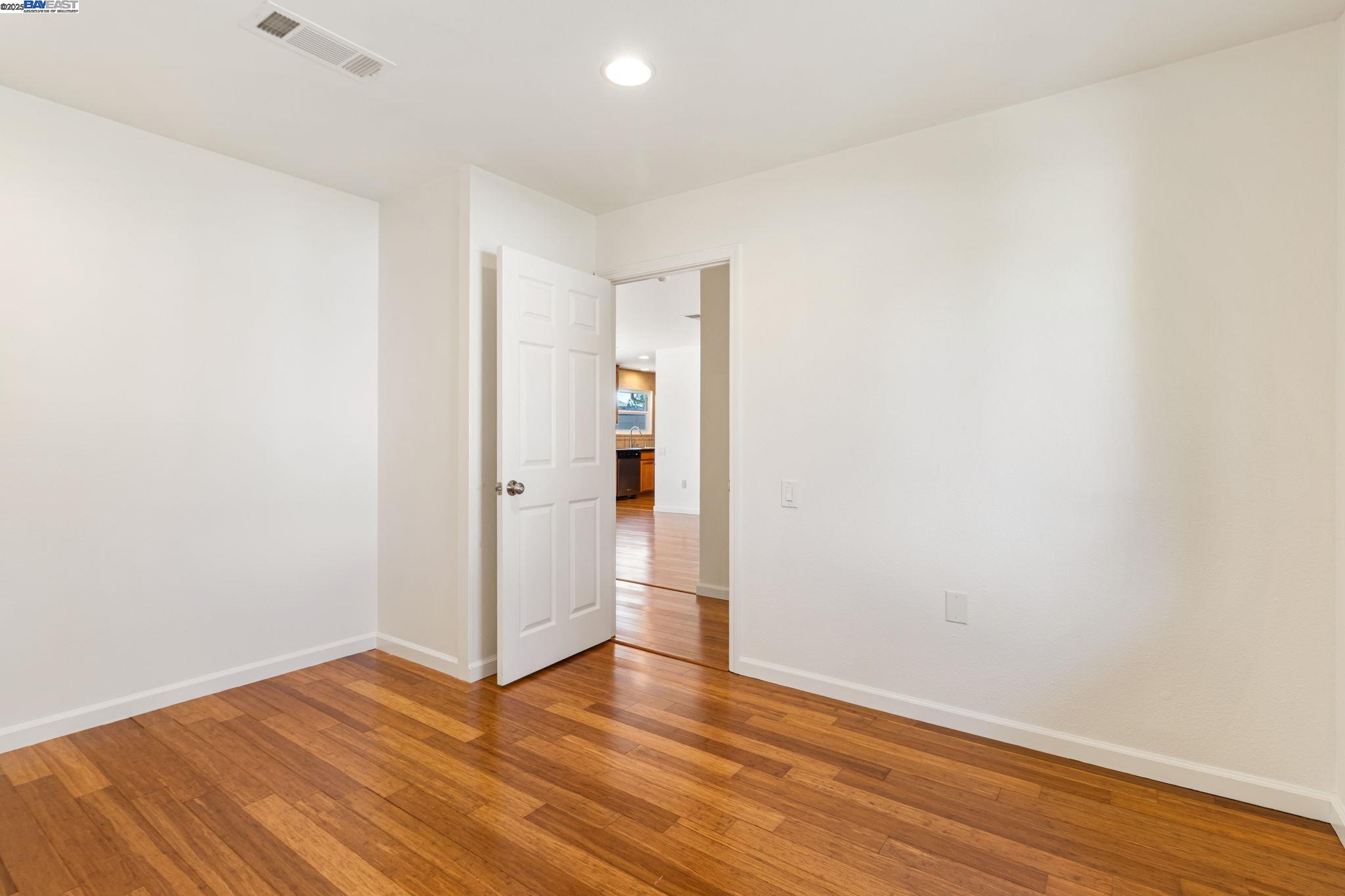 Detail Gallery Image 20 of 46 For 1241 Hibiscus Way, Livermore,  CA 94551 - 2 Beds | 1 Baths