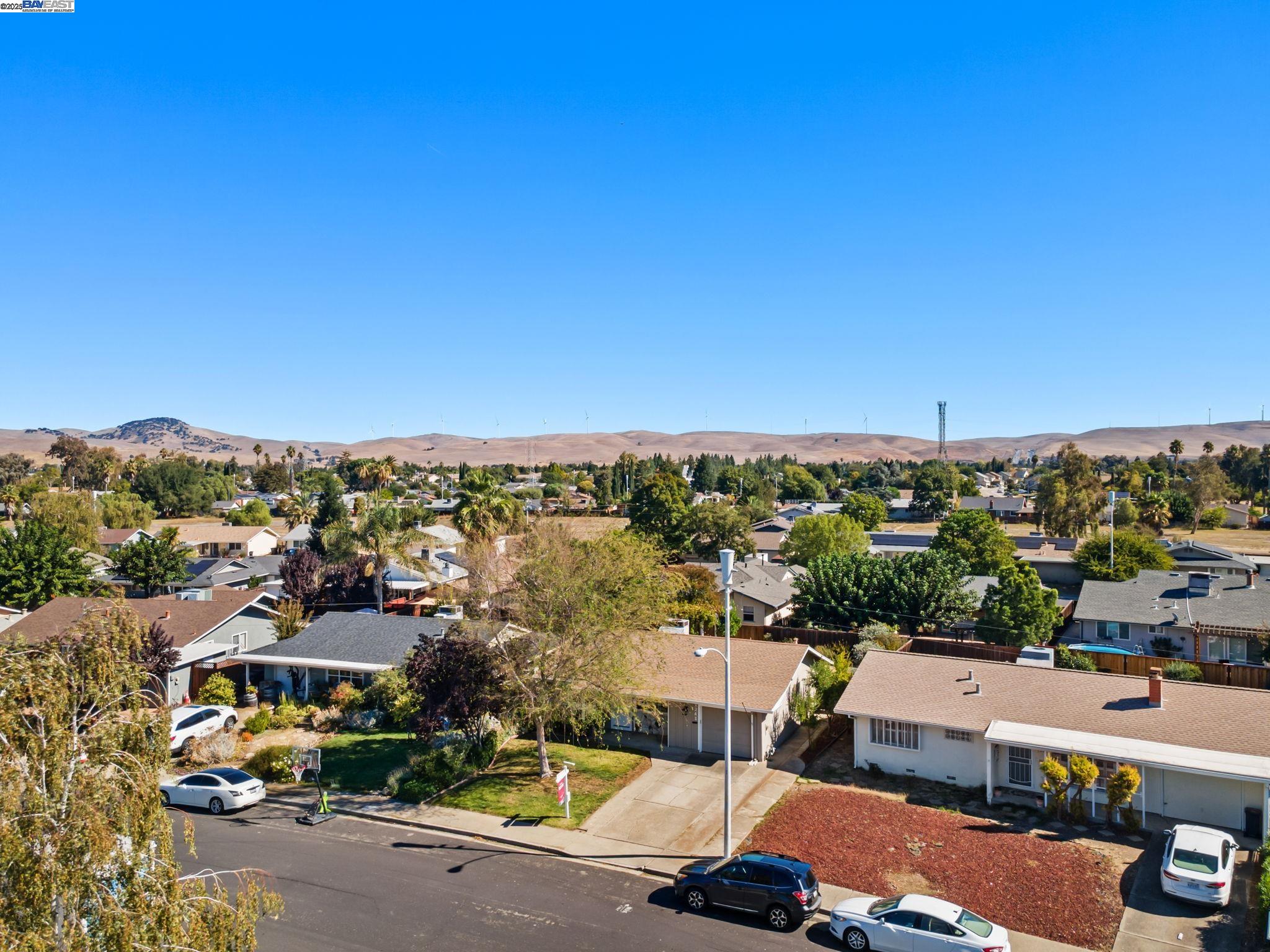 Detail Gallery Image 34 of 46 For 1241 Hibiscus Way, Livermore,  CA 94551 - 2 Beds | 1 Baths