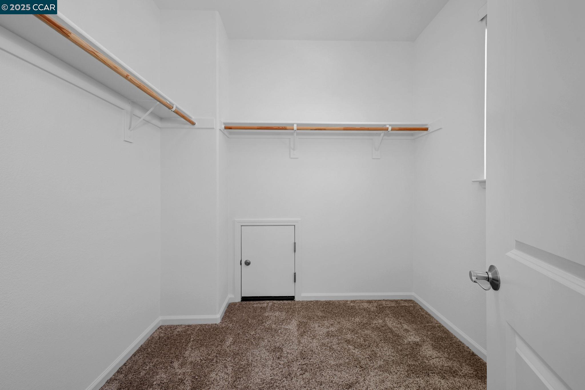 Detail Gallery Image 24 of 28 For 2378 Carbondale Way, Dublin,  CA 94568 - 4 Beds | 4 Baths