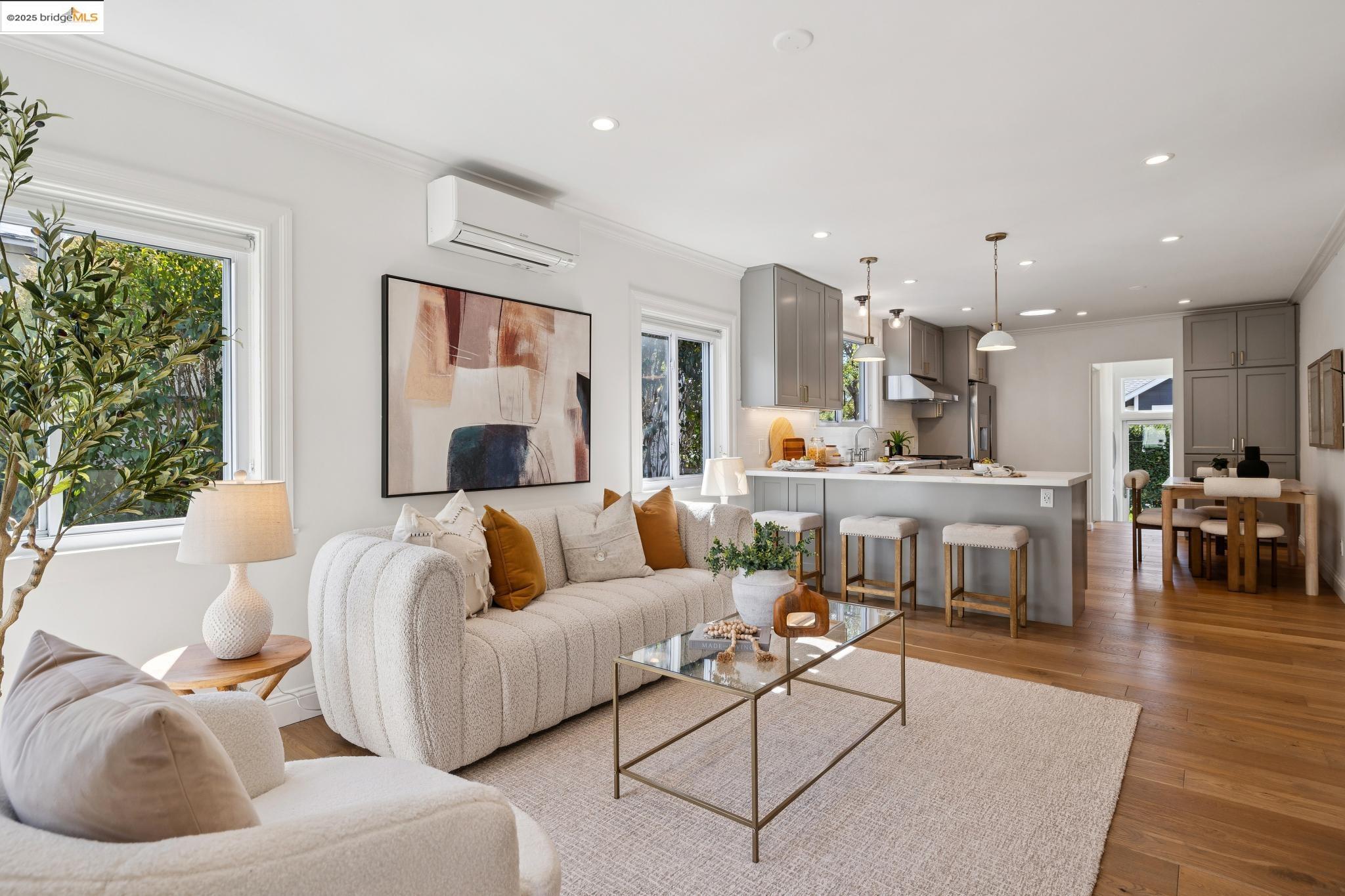 Front Image Thumbnail for EB41114109