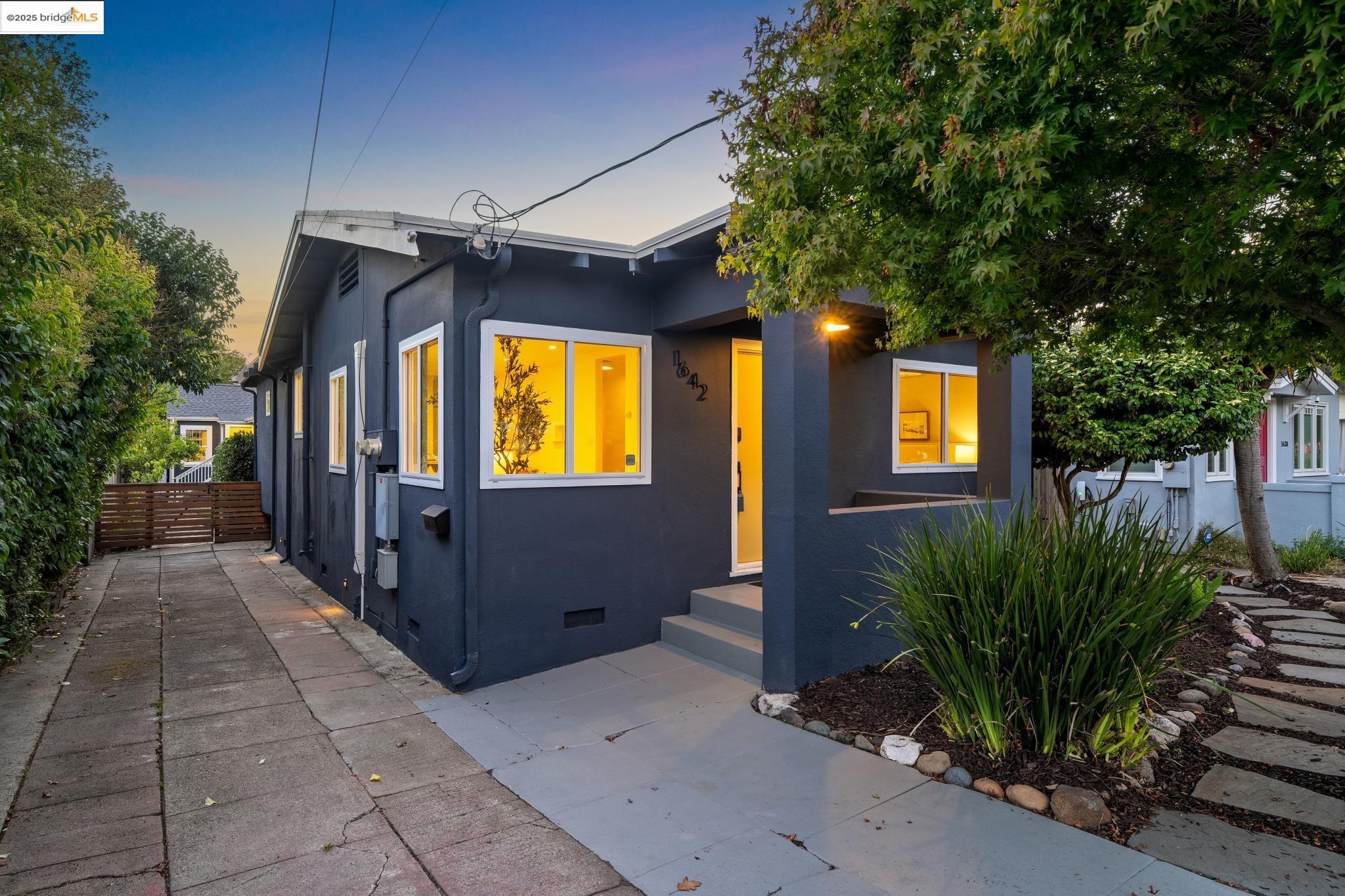 Detail Gallery Image 48 of 51 For 1642 10th St, Berkeley,  CA 94710 - 5 Beds | 3 Baths