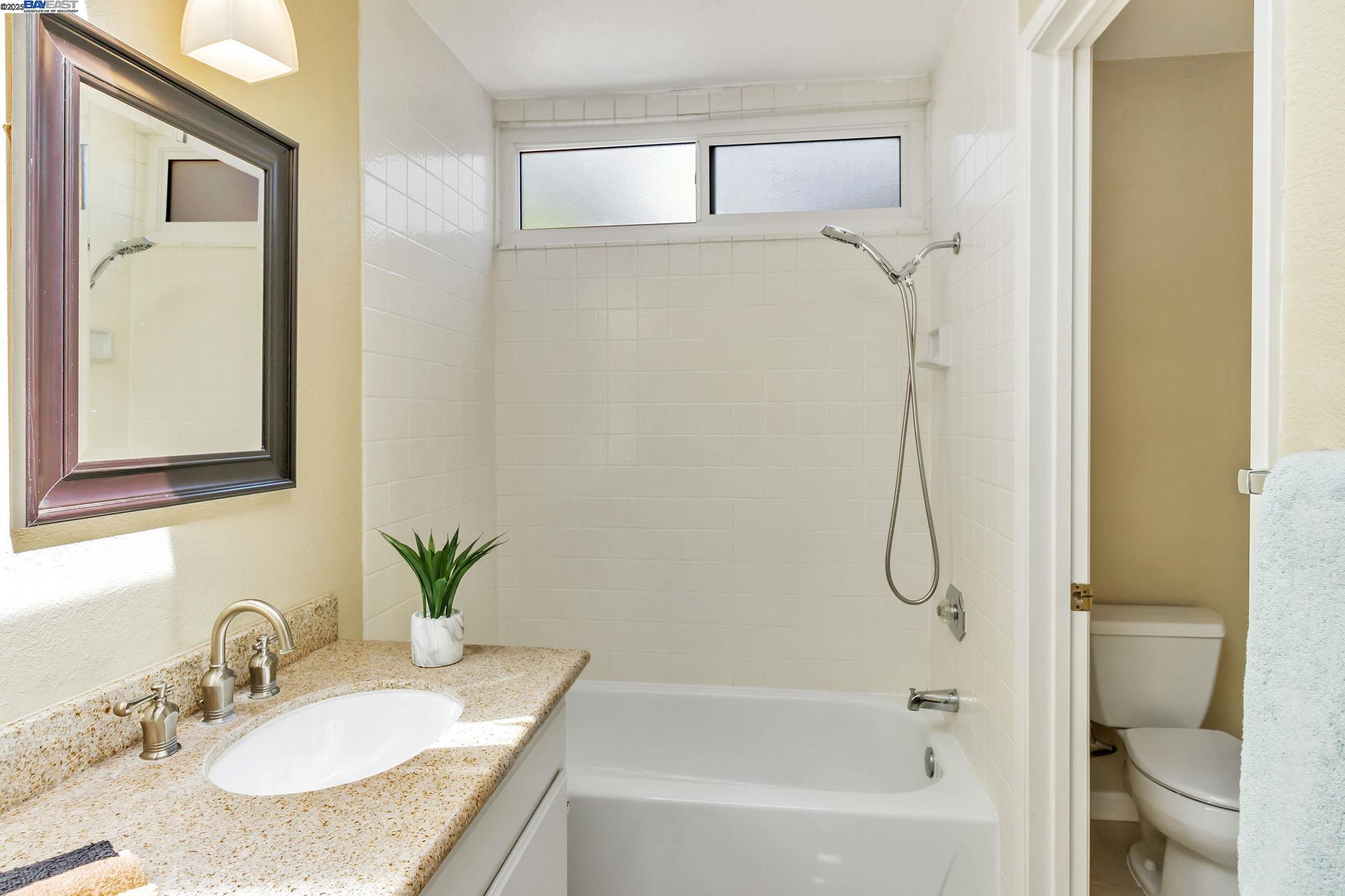 Photo #26: 41114112 Listing: Photo #26