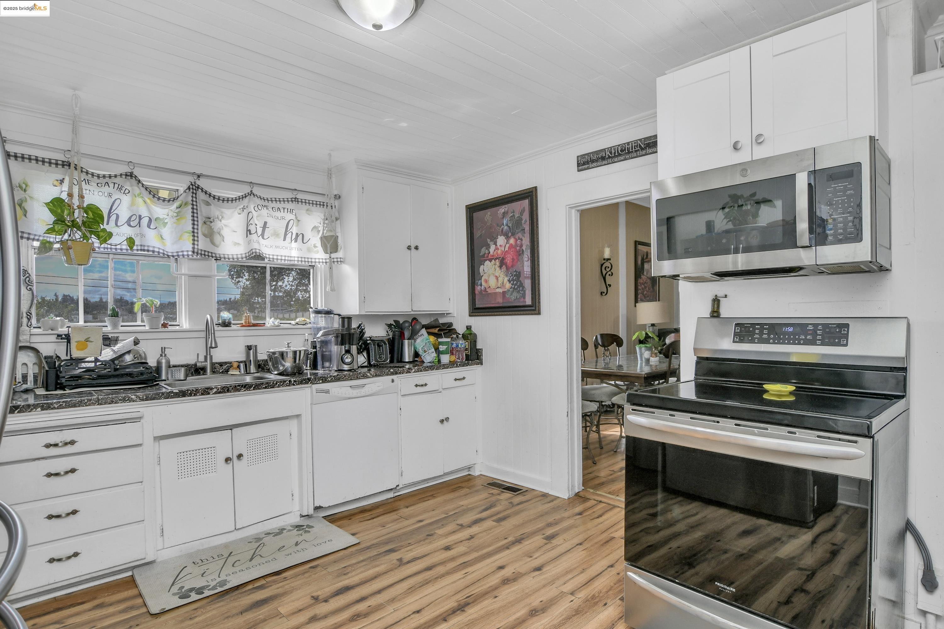 Detail Gallery Image 13 of 29 For 310 Sandy Ln, Oakley,  CA 94561 - – Beds | – Baths