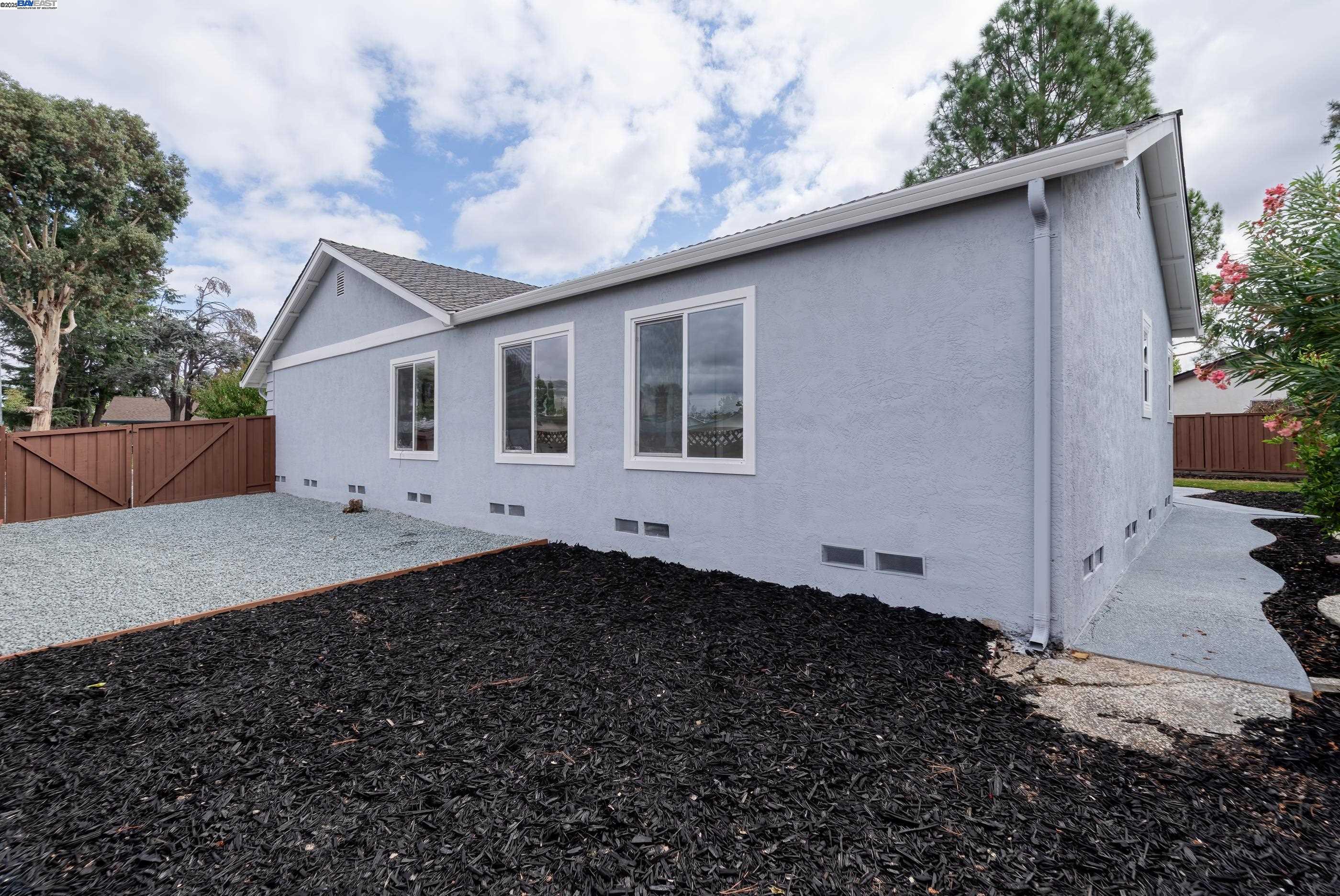 Detail Gallery Image 34 of 43 For 1033 Plumas Ct., Livermore,  CA 94551 - 4 Beds | 2 Baths