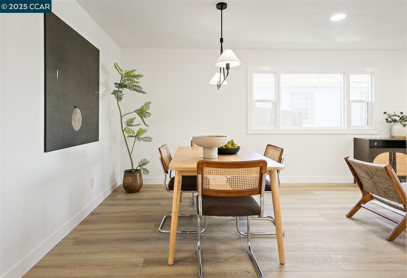 Detail Gallery Image 8 of 36 For 1511 Olive Ave, Richmond,  CA 94805 - 2 Beds | 2 Baths